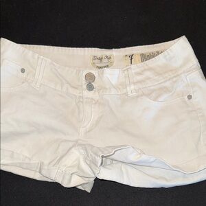 Daisy Fuentes White Jean Shorts Distressed Denim